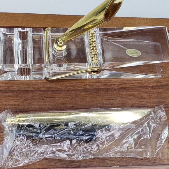 NEW Clear Acrylic Clothespin Memo Clip Ball Pen Letter Opener Vintage Hong Kong - Picture 4 of 10